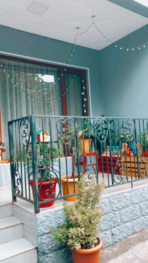 Sweet Apartment In Kutaisi Exterior foto
