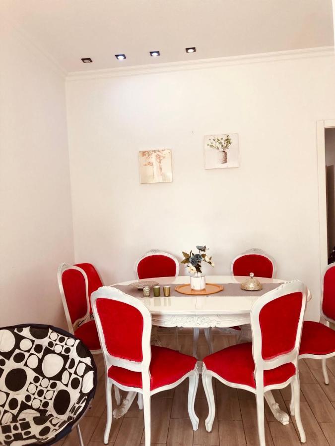 Sweet Apartment In Kutaisi Exterior foto